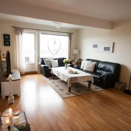 Solferie Apartment- Epleveien クリスティアンサン